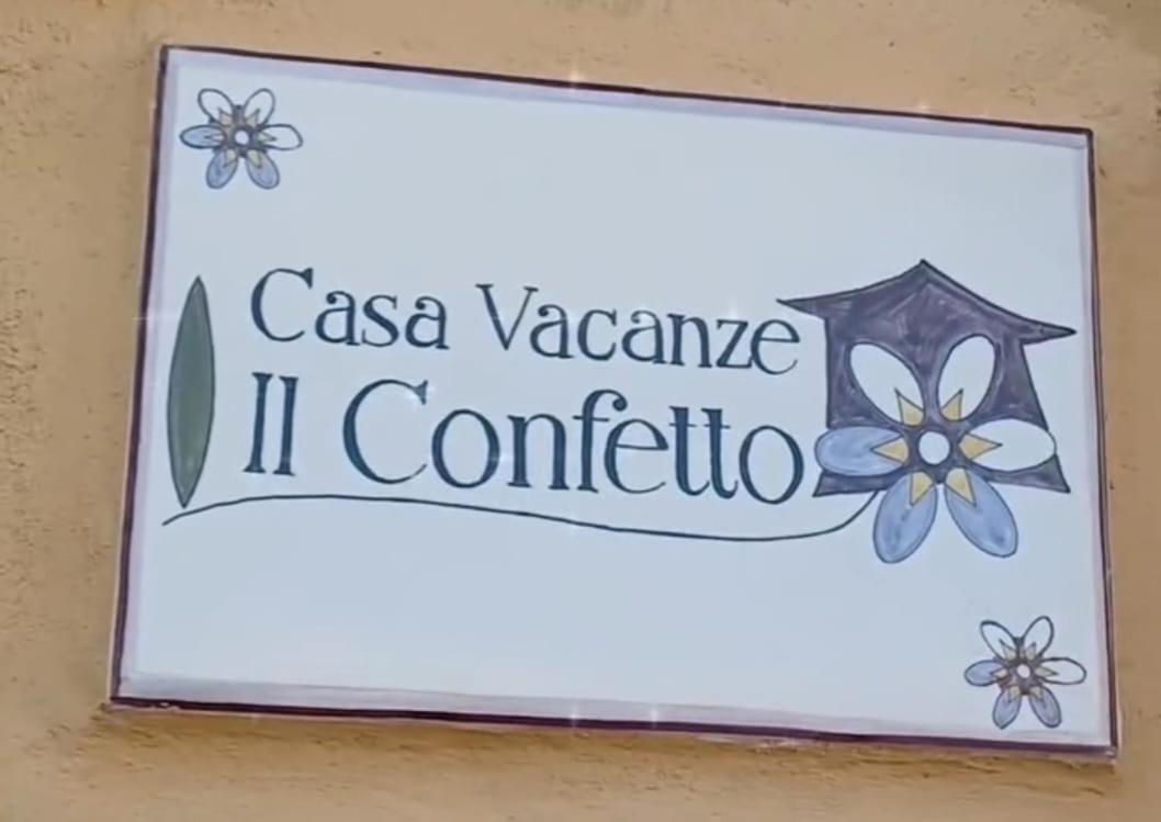 Casa Vacanze Il Confetto سولمونا المظهر الخارجي الصورة
